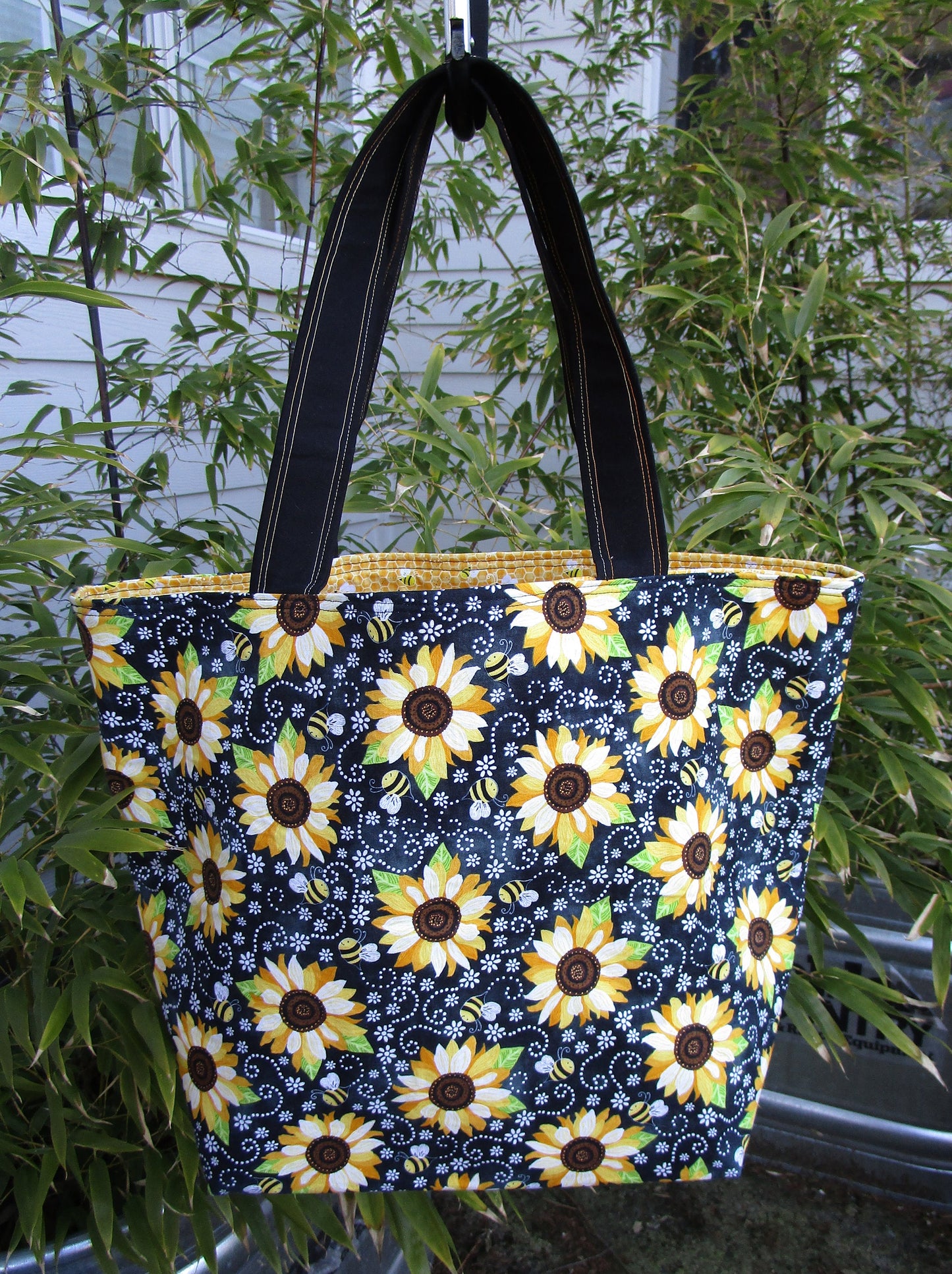 Medium Tote Bag - Sunflowers and Bees